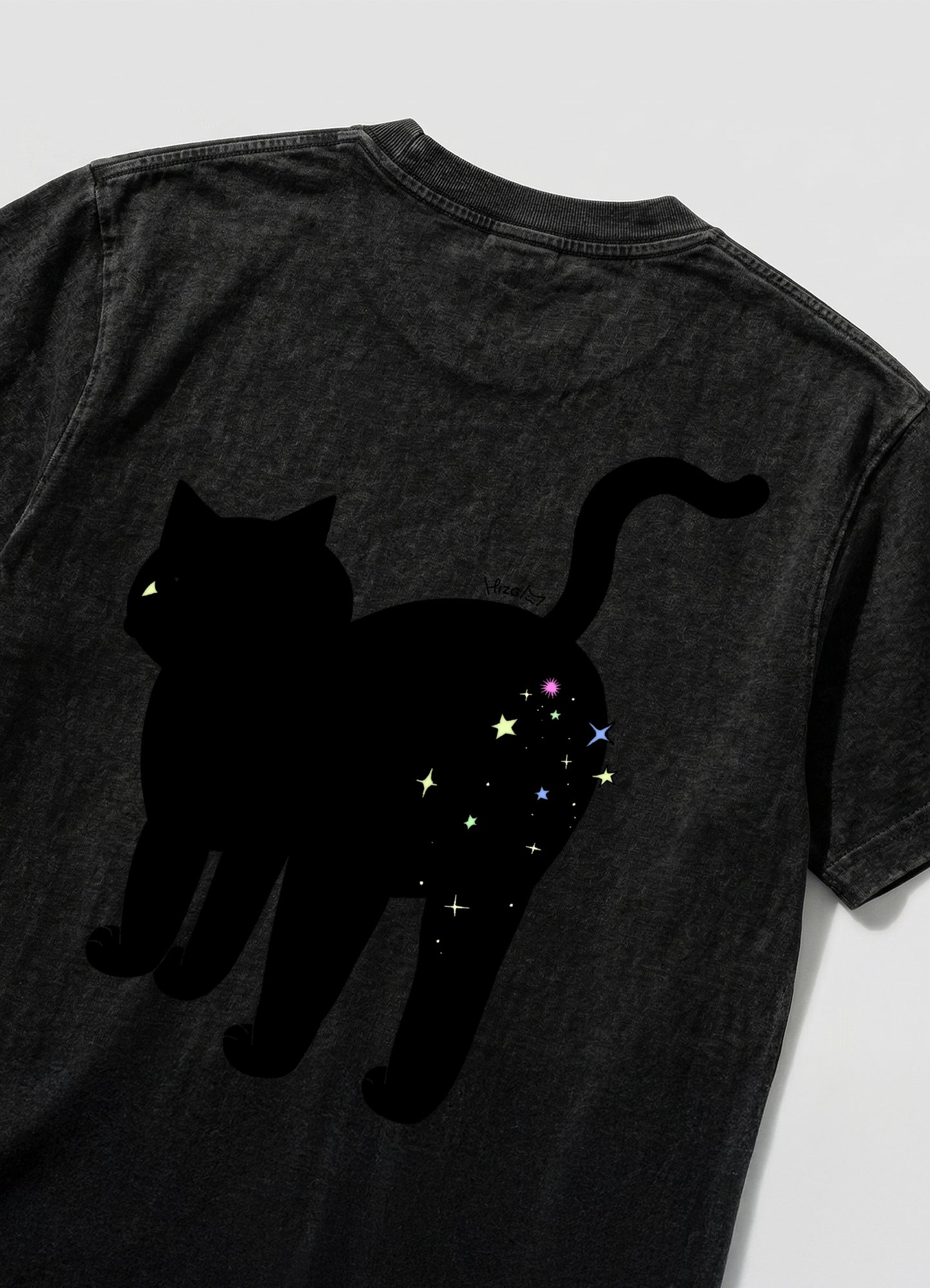 Hizgi Overflow exhibition - Hizgi x Artdicted Limited Edition Graphics Tee
